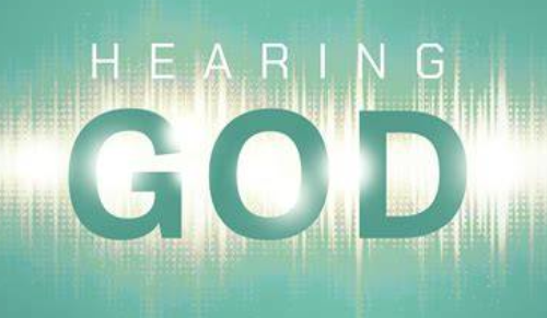 Signs God Is Speaking to You: How to recognize the voice of God in every season of life